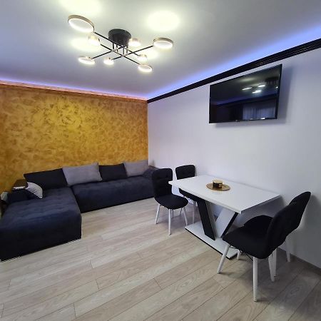 Ferienwohnung Diamonds House 2 Lupeni  Exterior foto