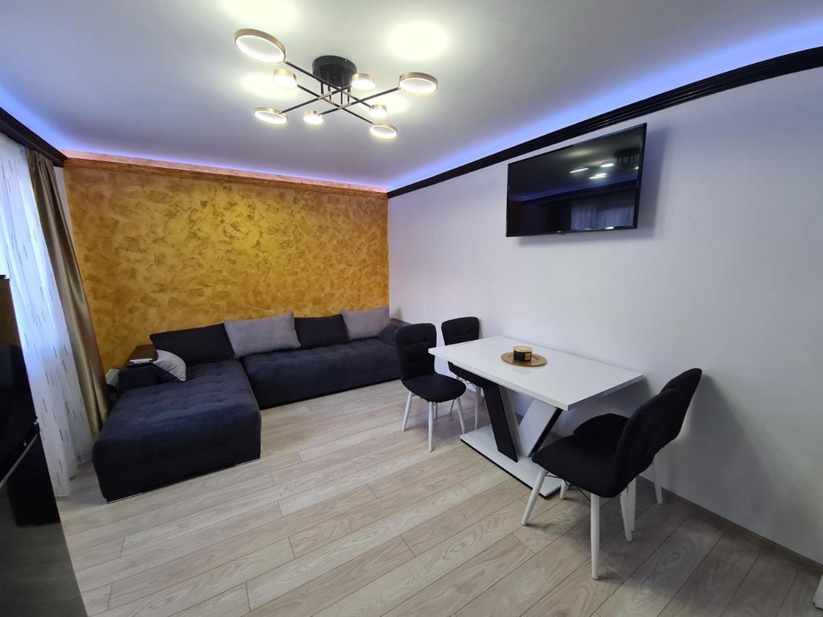 Ferienwohnung Diamonds House 2 Lupeni  Exterior foto